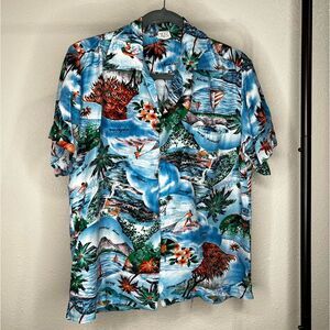hawaiian tourist button up collared shirt